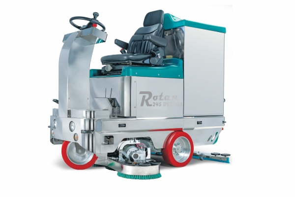 Gansow Rotan™ Scheuersaugfahrzeug 245 BTX 105